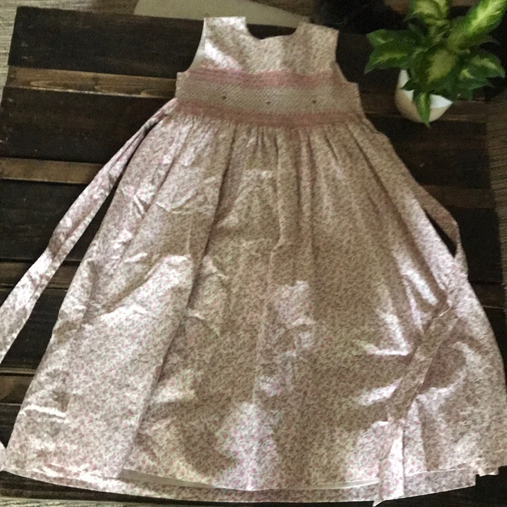 Girls smocked sleeveless Strasburg Dress 7